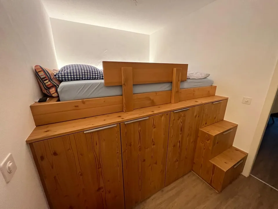 Stilvoll möblierte Wohnung in LAAX Posta (Temporär)