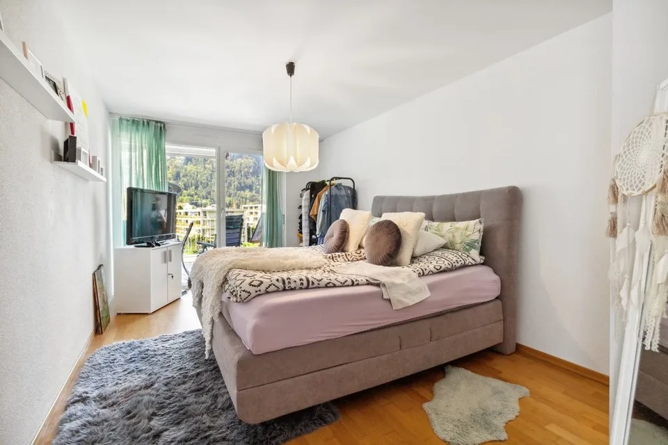 Schöne 4.5-Zimmer-Wohnung in Näfels zu vermieten
