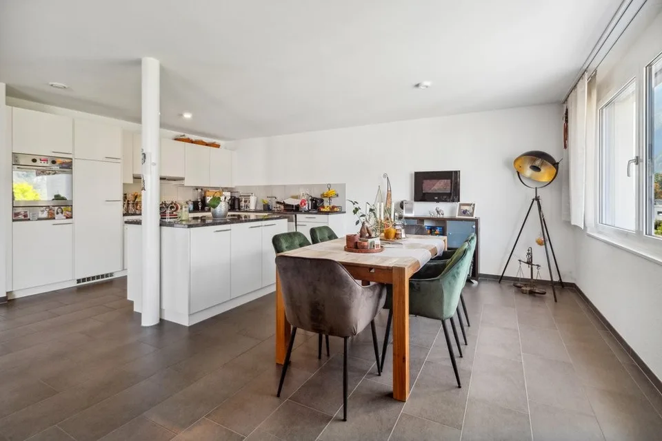 Schöne 4.5-Zimmer-Wohnung in Näfels zu vermieten