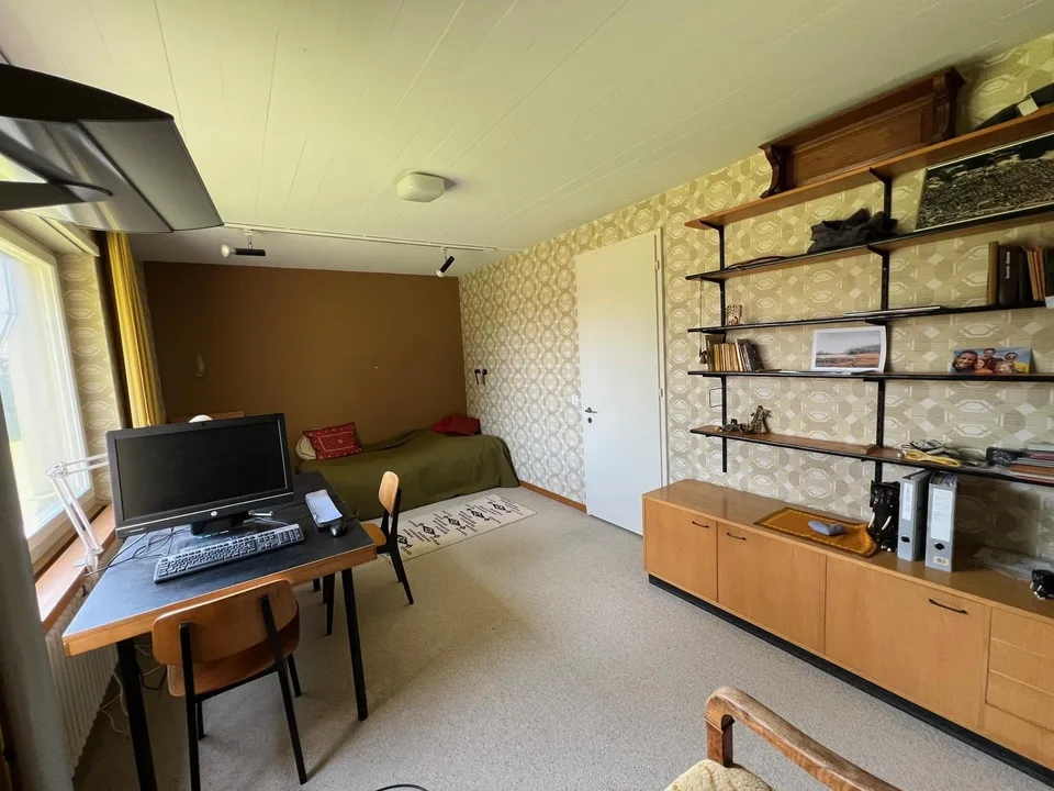 WG-Zimmer, 15 m2 in Einfamilienhaus, Oberwinterthur, vorläufig befristet bis August 2027