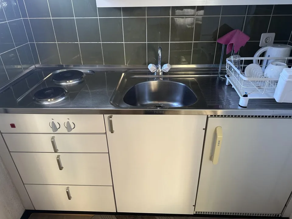 Helle 1-Zimmer-Wohnung in Zürich 8008 – ideal für Studenten und Singles