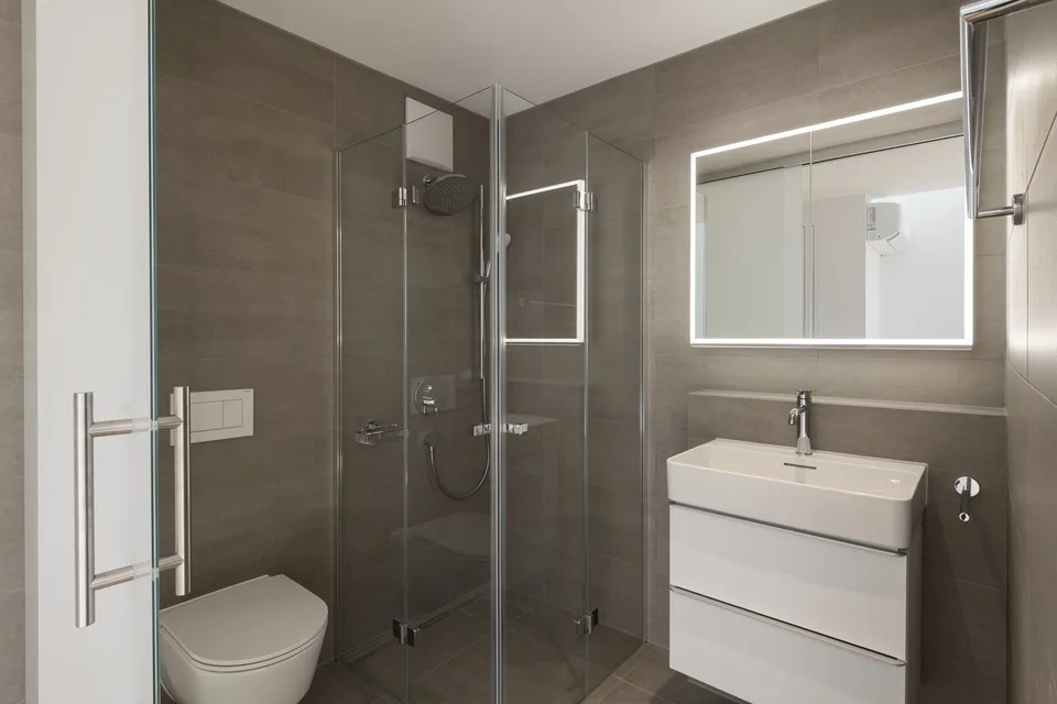 Voll möbliertes Studio (1.5 Zimmer) nahe Zürich HB