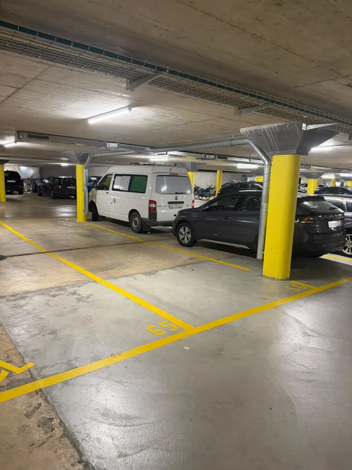 Parkplatz in Tiefgarage an der Hegifeldstrasse 10A