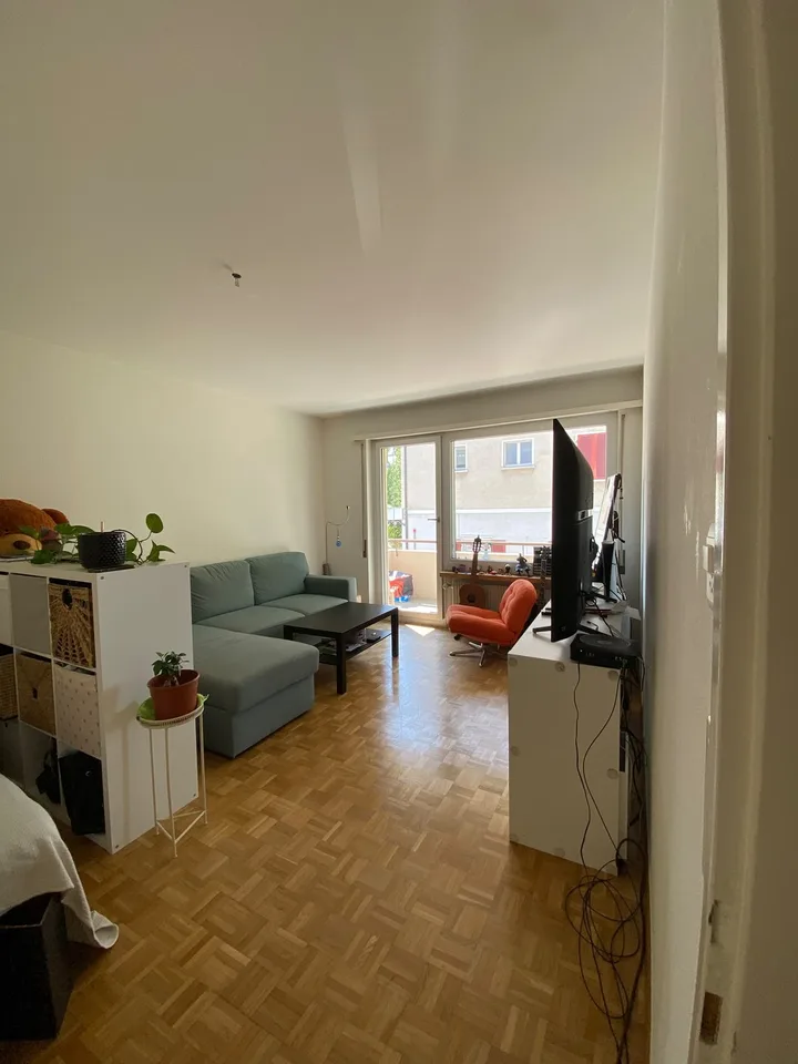 Helle 1-Zimmer-Wohnung mit Balkon – Top-Lage nahe Sihlcity & Morgental