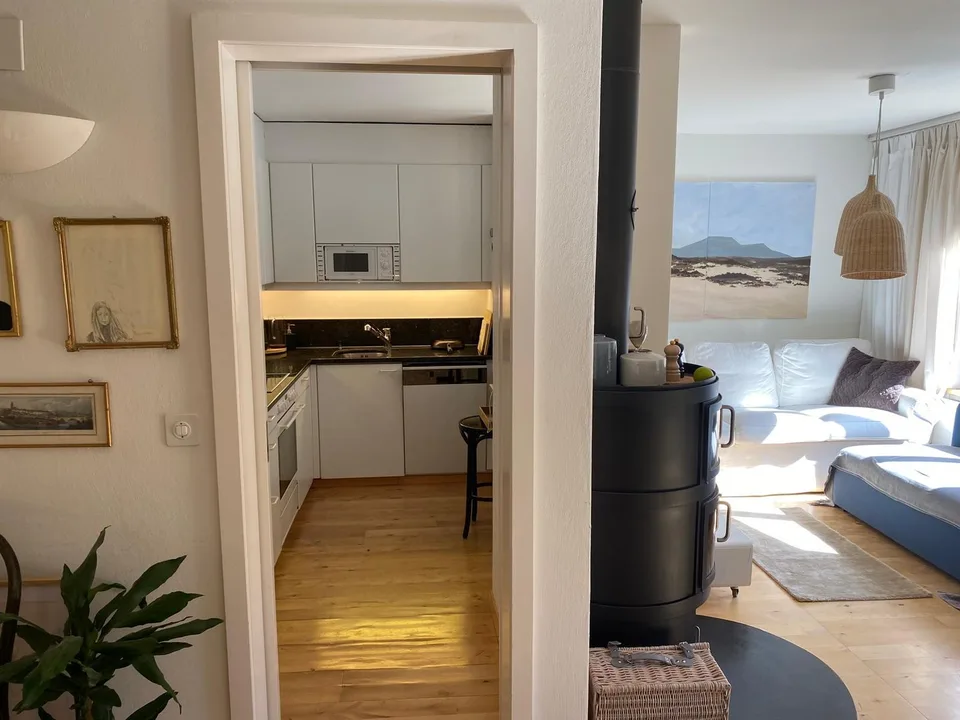 Apartment in Charming Seefeld Location Directly Next To Lake Zurich