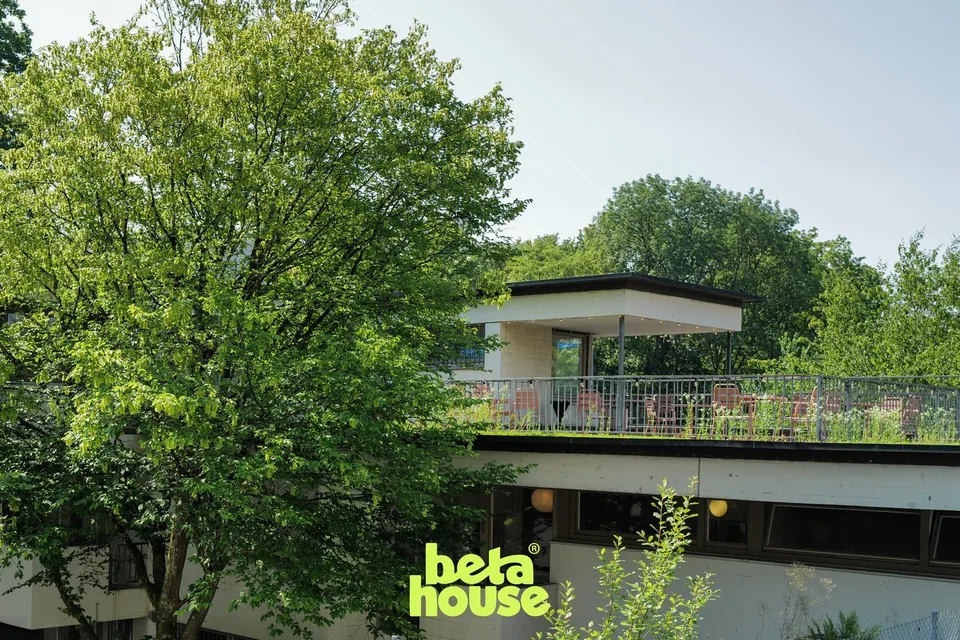 Möbliertes Zimmer für Studierende - betahouse Co-Living Zürich (Zürichberg) - ab CHF 999 inkl. - ab sofort 🏠