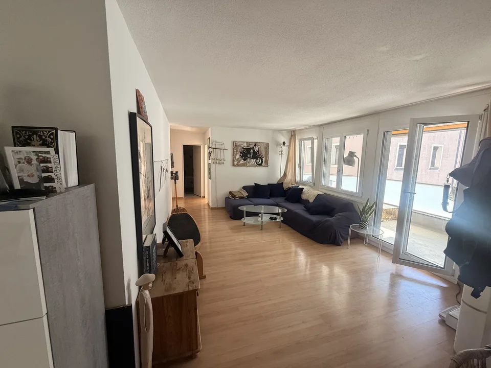 Mitbewohner/in gesucht – Zimmer in zentraler WG in Zürich