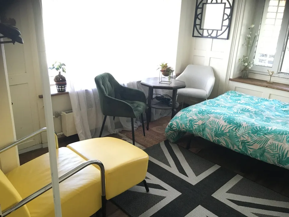 Wunderschönes Zimmer in bester Lage im Zentrum der Stadt,Seefeld mit Terasse