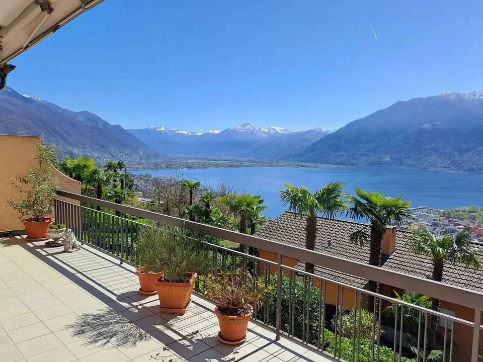 Traumwohnung über Locarno