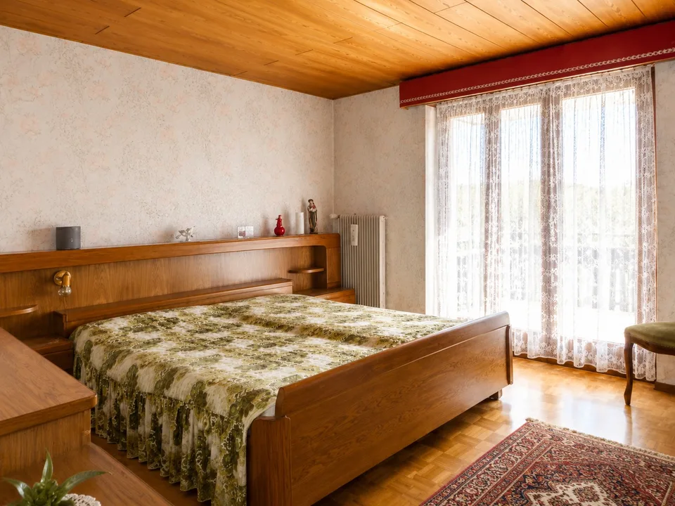 Möbliertes 5.5-Zimmer-Einfamilienhaus mit Weitsicht – Ausbau nach Absprache