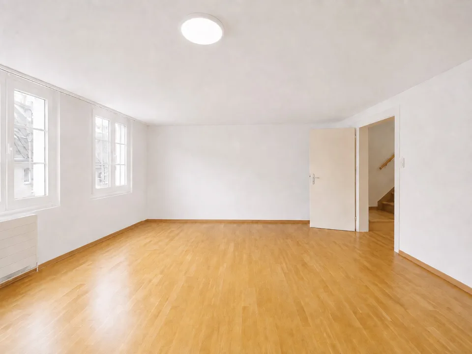 Renovierte 4,5 Zimmer Haushälfte im Städtli