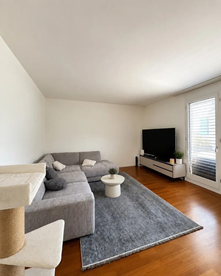 Helle 4.5-Zimmer-Maisonettewohnung mit grosser Sonnenterrasse direkt beim Bahnhof