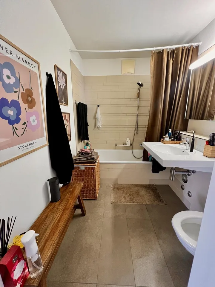 Wunderschöne, helle 2.5-Zimmer-Wohnung in Zürich Wiedikon – möbliert & flexibel zur Untermiete
