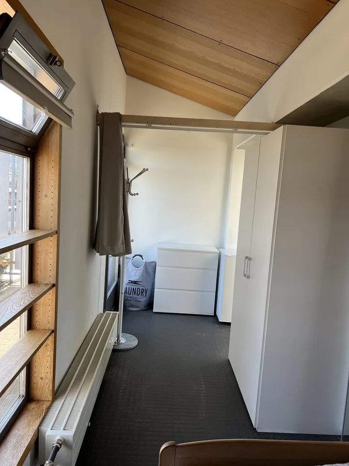 WG Einzelzimmer für Studierende mit grosser Dachterrasse