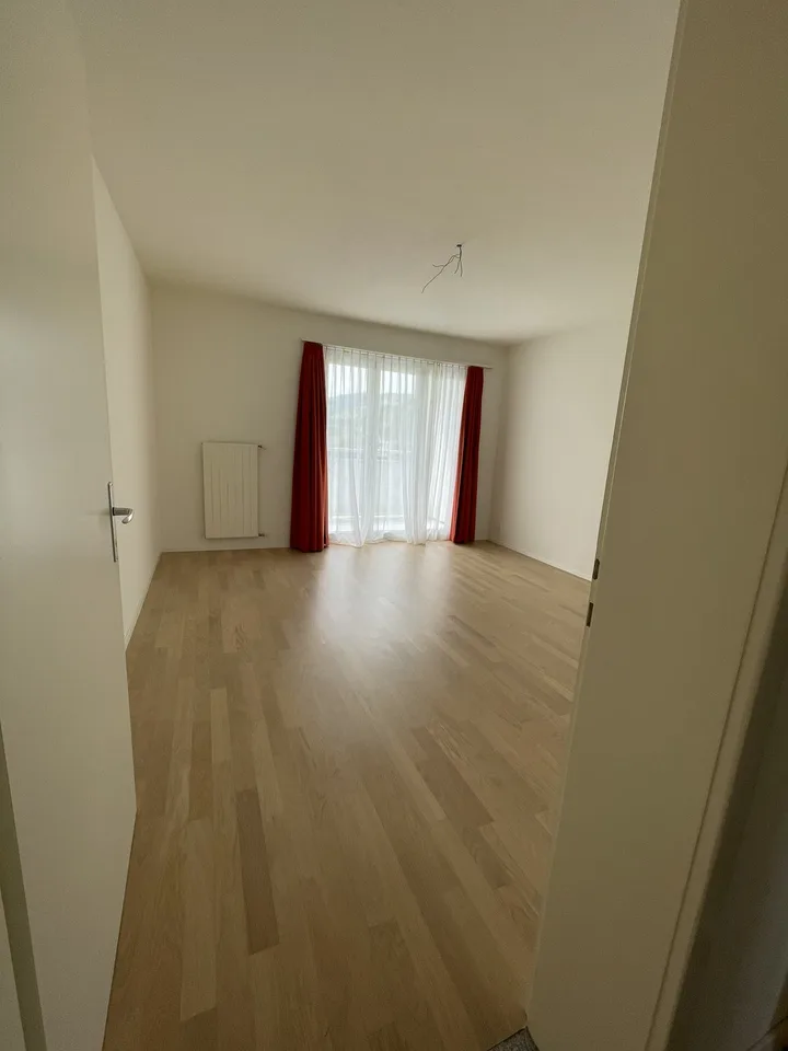 4-Zimmerwohnung mit 2 Balkon im 5. OG zu vermieten
