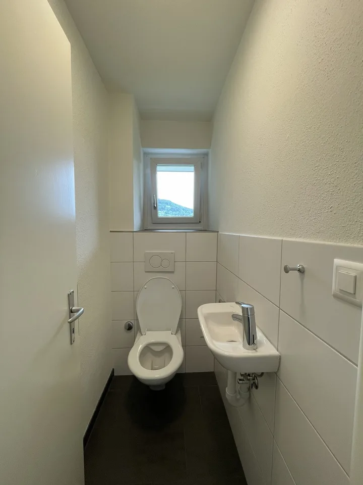 4-Zimmerwohnung mit 2 Balkon im 5. OG zu vermieten