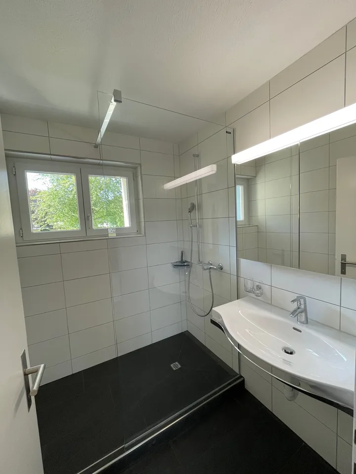 4-Zimmerwohnung mit 2 Balkon im 5. OG zu vermieten