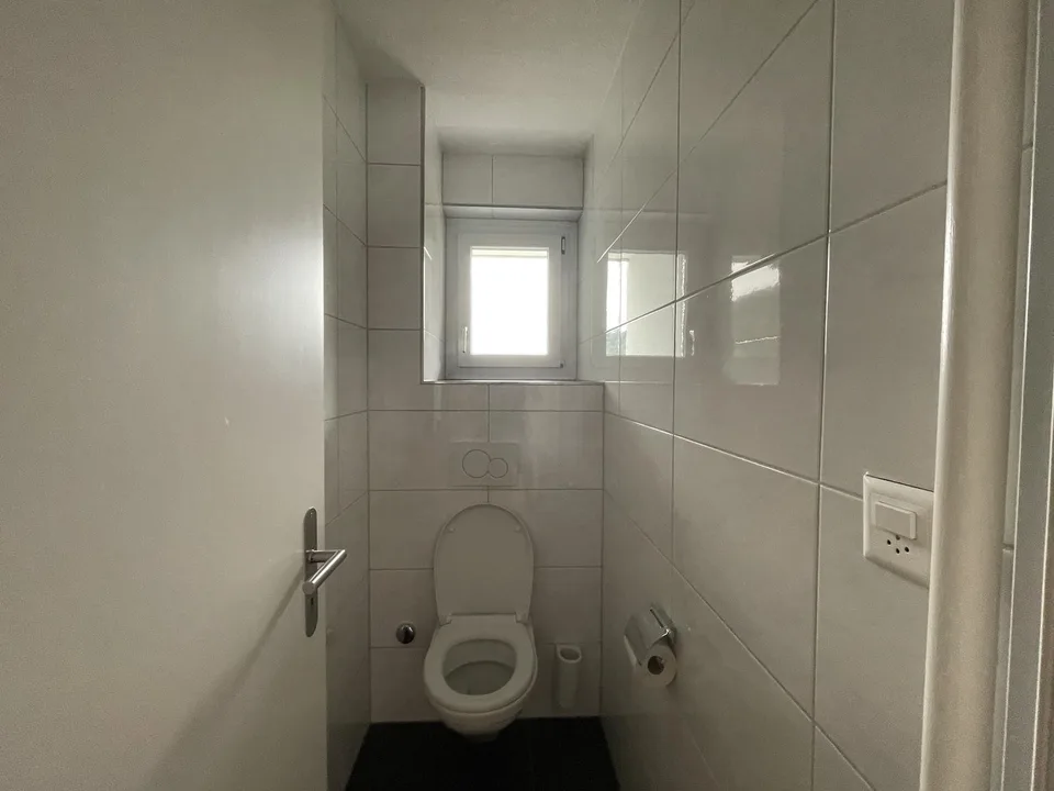 4-Zimmerwohnung mit 2 Balkon im 5. OG zu vermieten