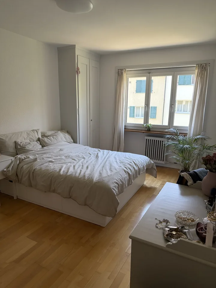 möbelierte 2 Zimmer Wohnung (befristet auf 3 Monate)