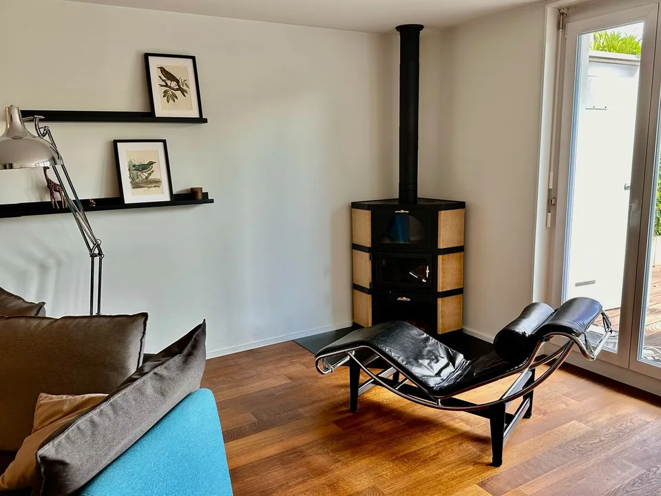 Appartement-maisonnette meublé pour famille avec jardin & maison d'hôtes