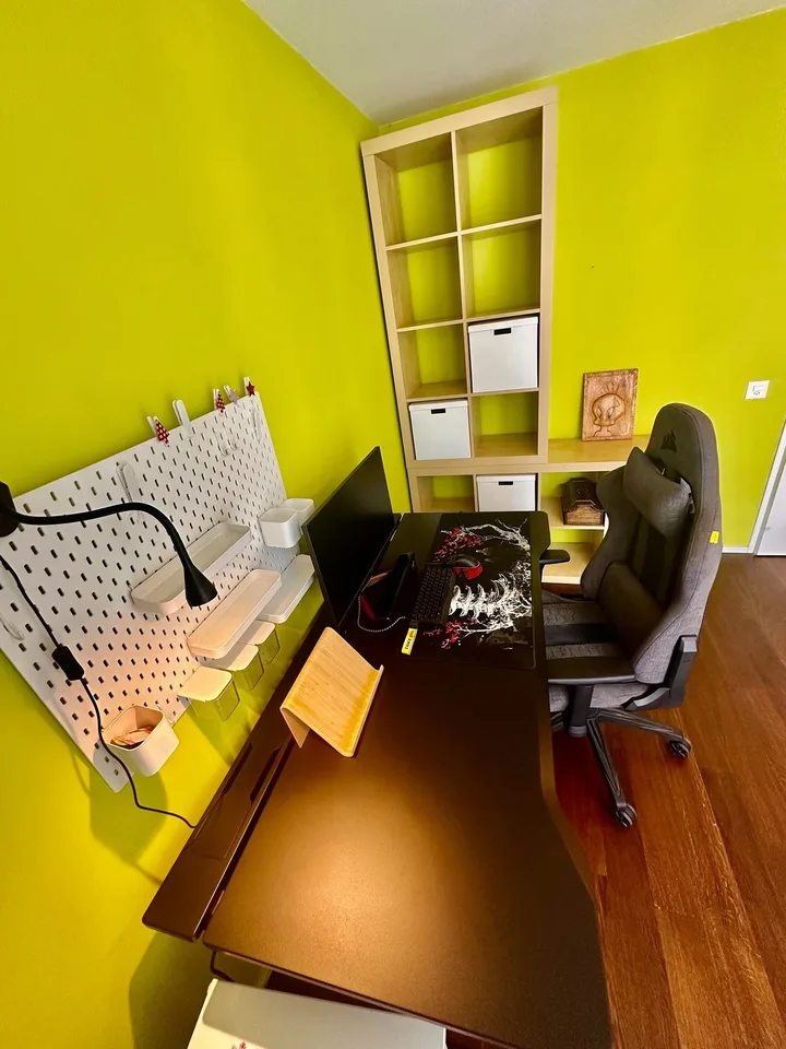 Appartement-maisonnette meublé pour famille avec jardin & maison d'hôtes