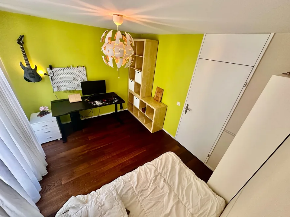 Appartement-maisonnette meublé pour famille avec jardin & maison d'hôtes