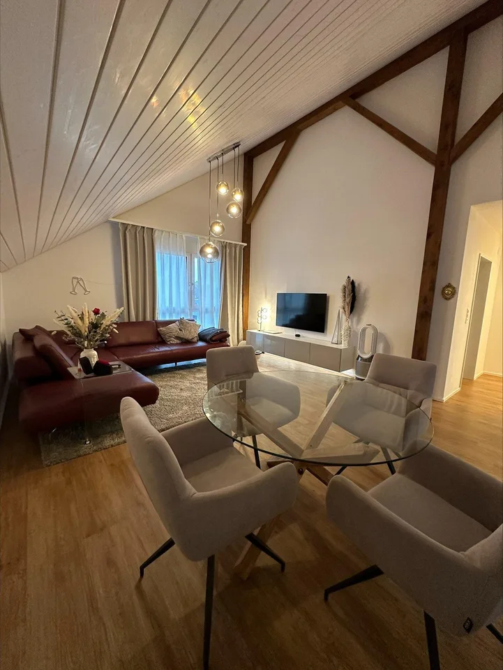 Schöne 2.5 Zimmer Wohnung