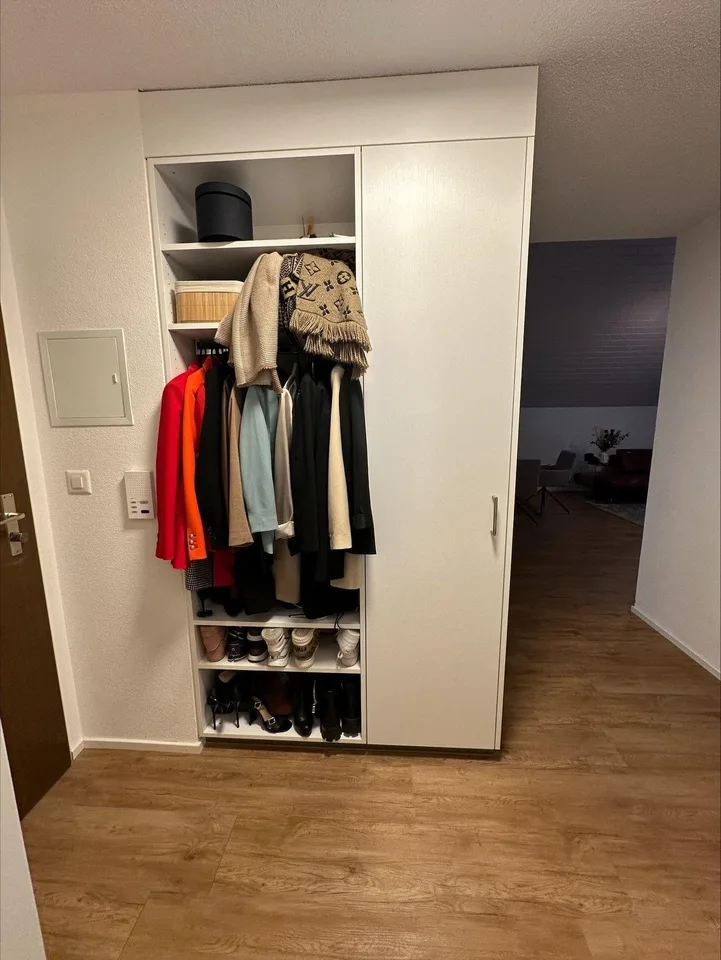 Schöne 2.5 Zimmer Wohnung