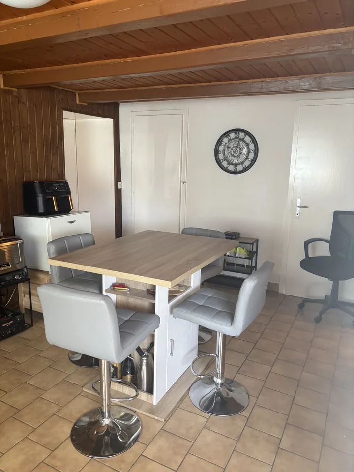 Rue des chappes 6, 1343 les charbonnières - CHF 2’255 inkl. NK pro Monat