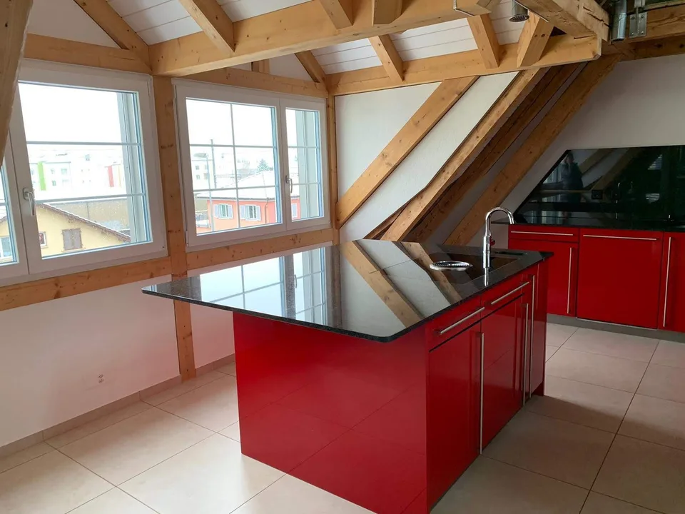 Loft Wohnung mit viel Extras 5.5 Zi.