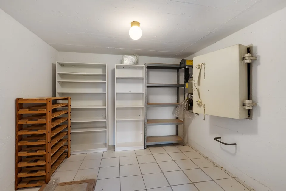 Freistehendes, neu renoviertes Einfamilienhaus mit Garten