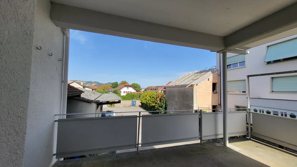 Moderne 3.5-Zimmer-Wohnung im Herzen von Würenlingen