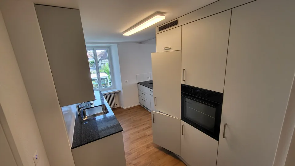 Moderne 3.5-Zimmer-Wohnung im Herzen von Würenlingen