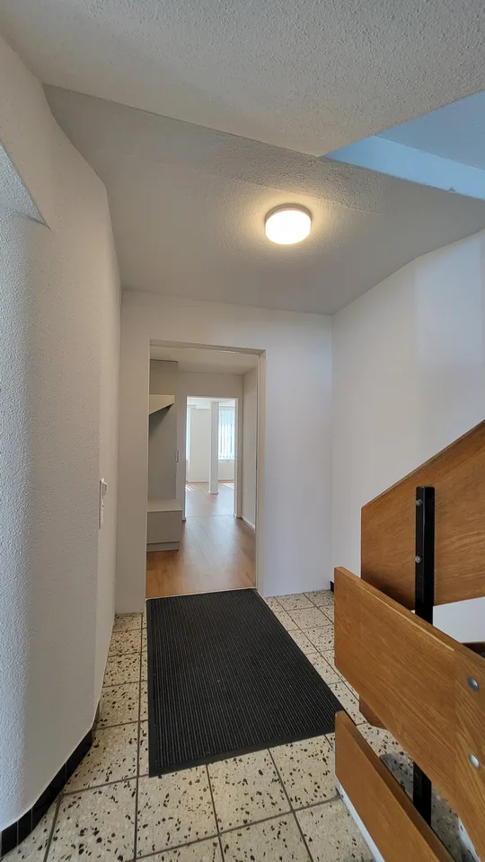 Moderne 3.5-Zimmer-Wohnung im Herzen von Würenlingen