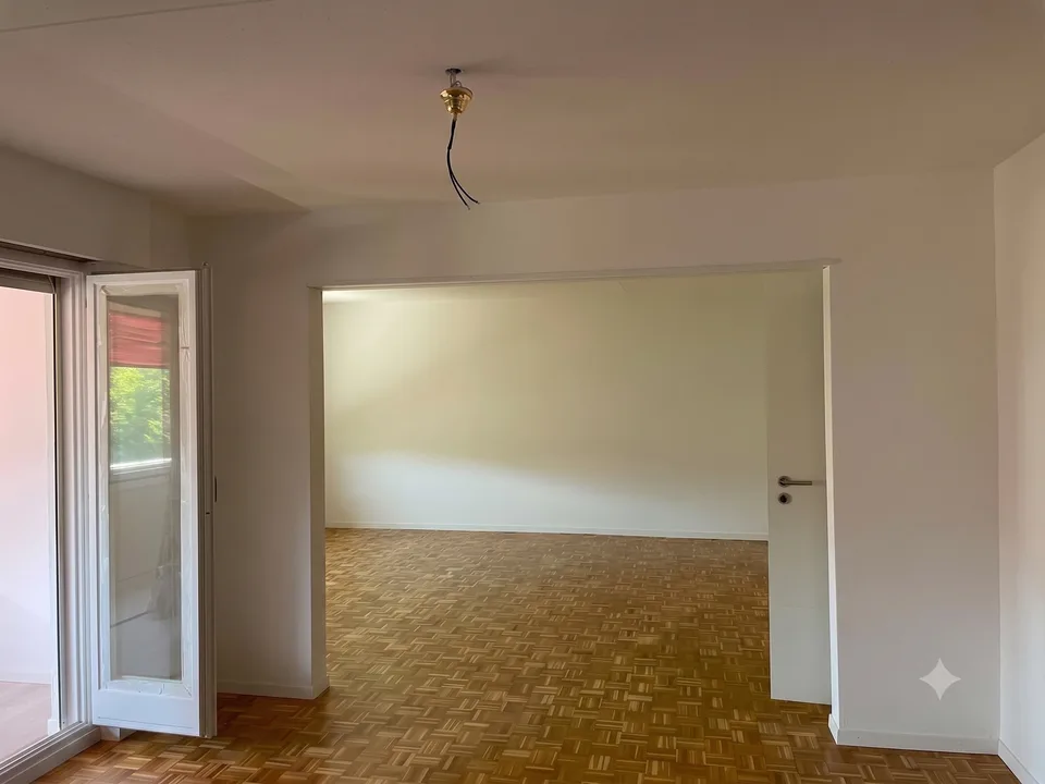 Moderne 3.5-Zimmer-Wohnung mit Seeblick, Wintergarten etc.