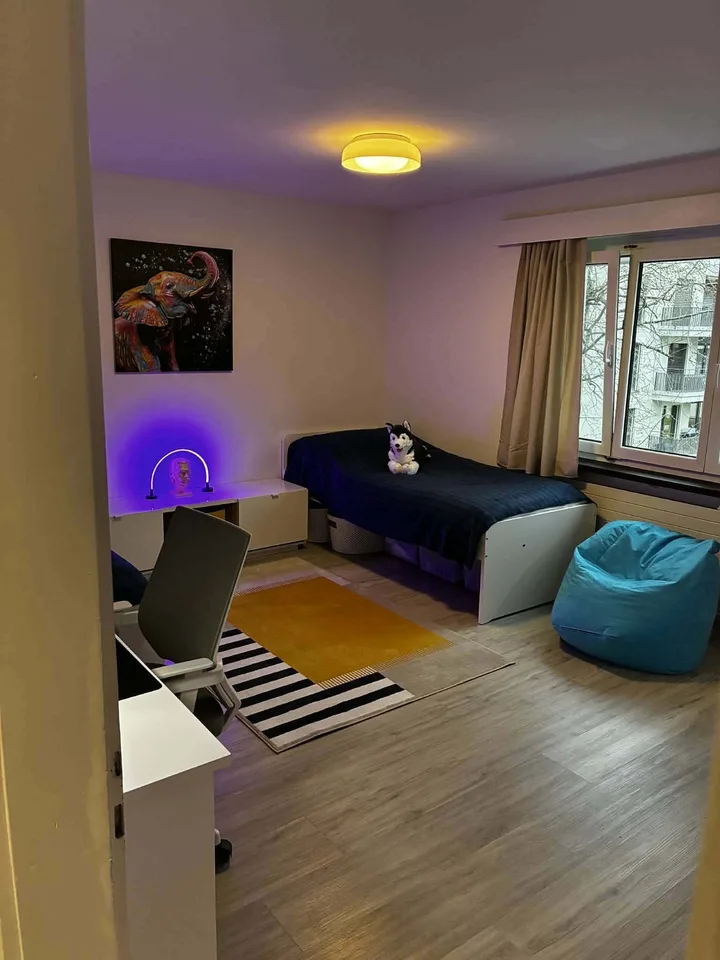 Helle 4.5-Zimmer-Familienwohnung an der Limmat — mit Gartensitzplatz, ruhig zwischen Zürich & Baden