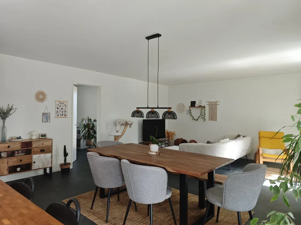 Appartement moderne et spacieux de 5,5 pièces à louer à partir du 16.09.2026