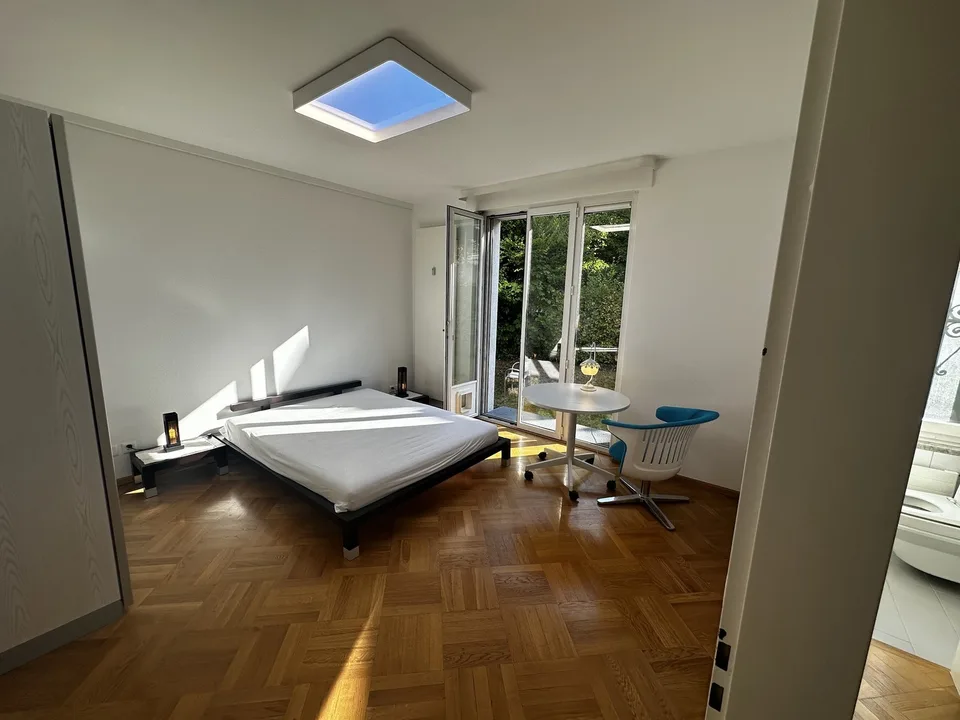 Furnished 16 m² Room in Spacious 2-Person Flatshare  Zürich Hottingen