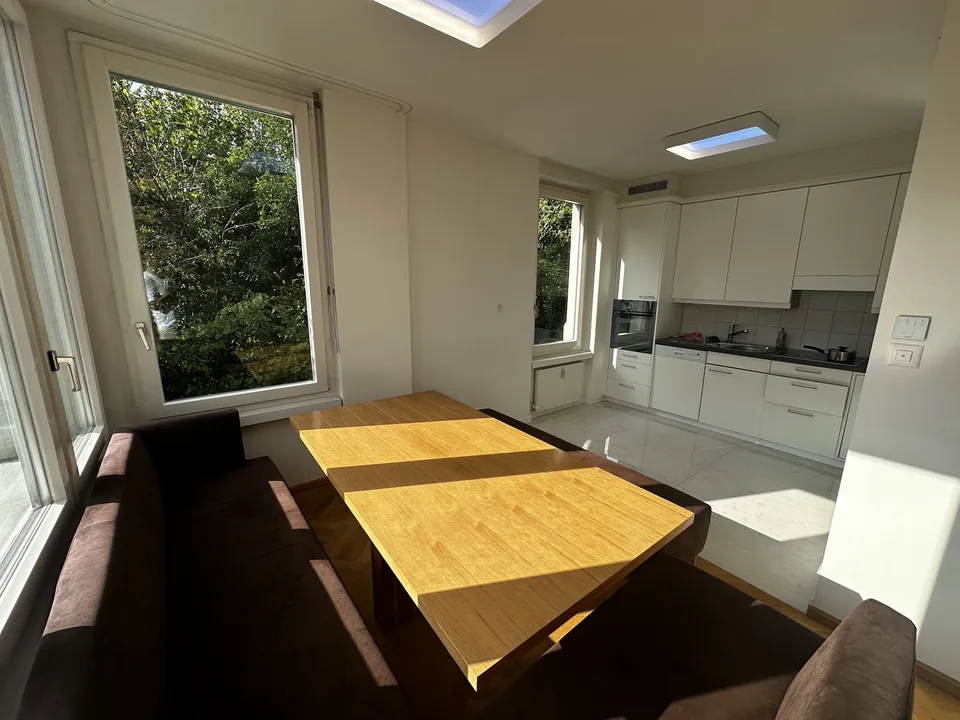 Furnished 16 m² Room in Spacious 2-Person Flatshare – Zürich Hottingen