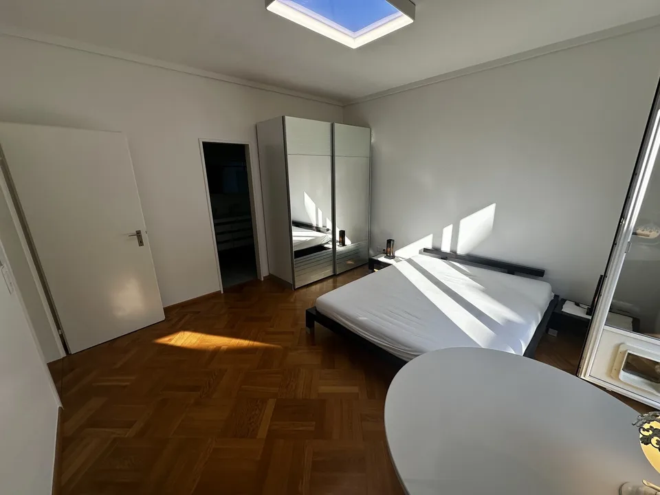 Furnished 16 m² Room in Spacious 2-Person Flatshare – Zürich Hottingen