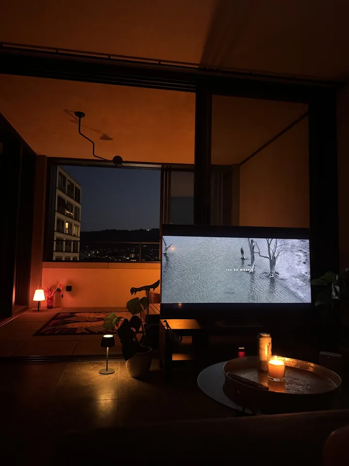 Room in a social shared apartment at Europaallee, Zurich