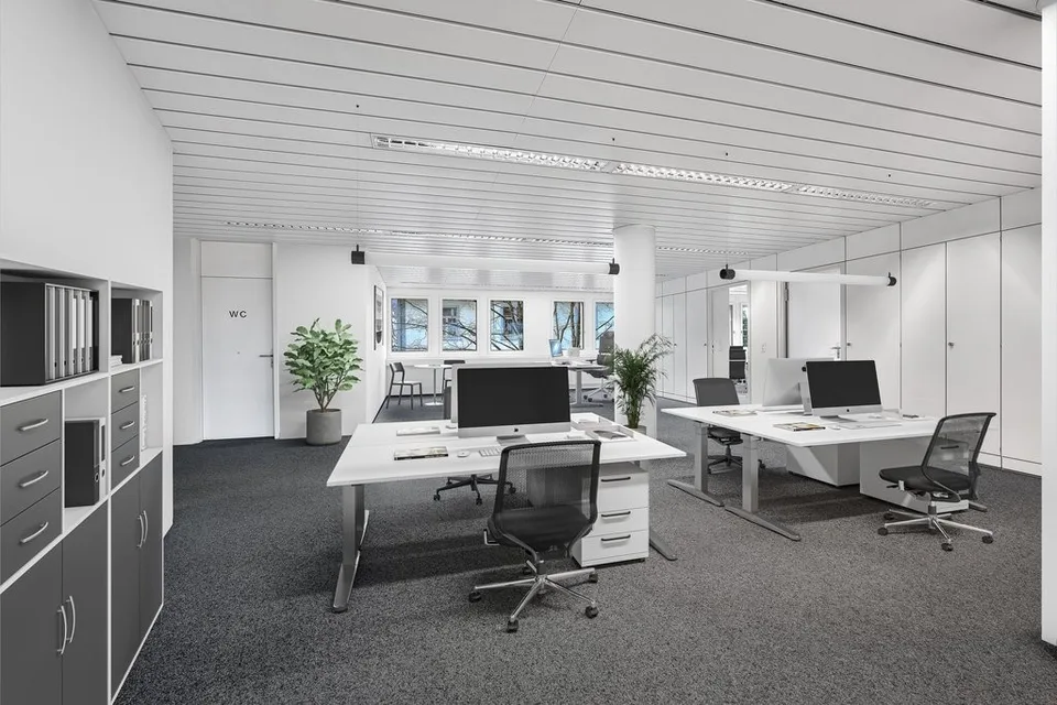 Büro-/Praxisraum an bester Lage! – foto 2 di 10