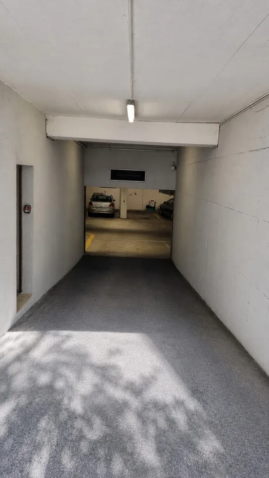 Einstellhallenplatz an der Solothurnerstrasse 14 in Olten zu vermieten