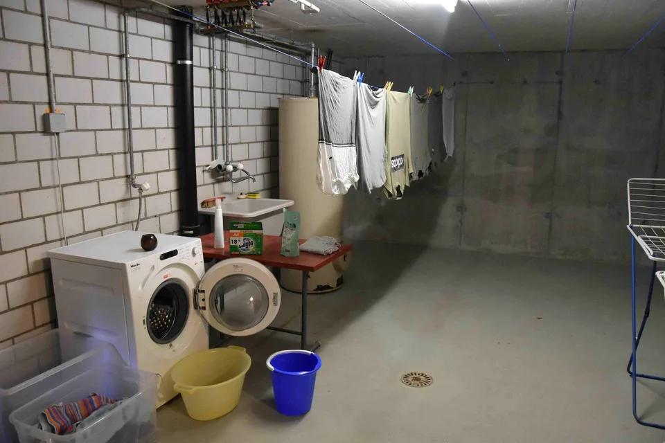 Casa unifamiliare unica di 6 locali a Rupperswil - Purismo, privacy e sostenibilità