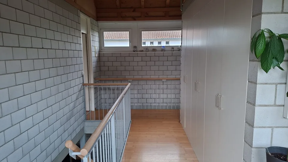 Casa unifamiliare unica di 6 locali a Rupperswil - Purismo, privacy e sostenibilità