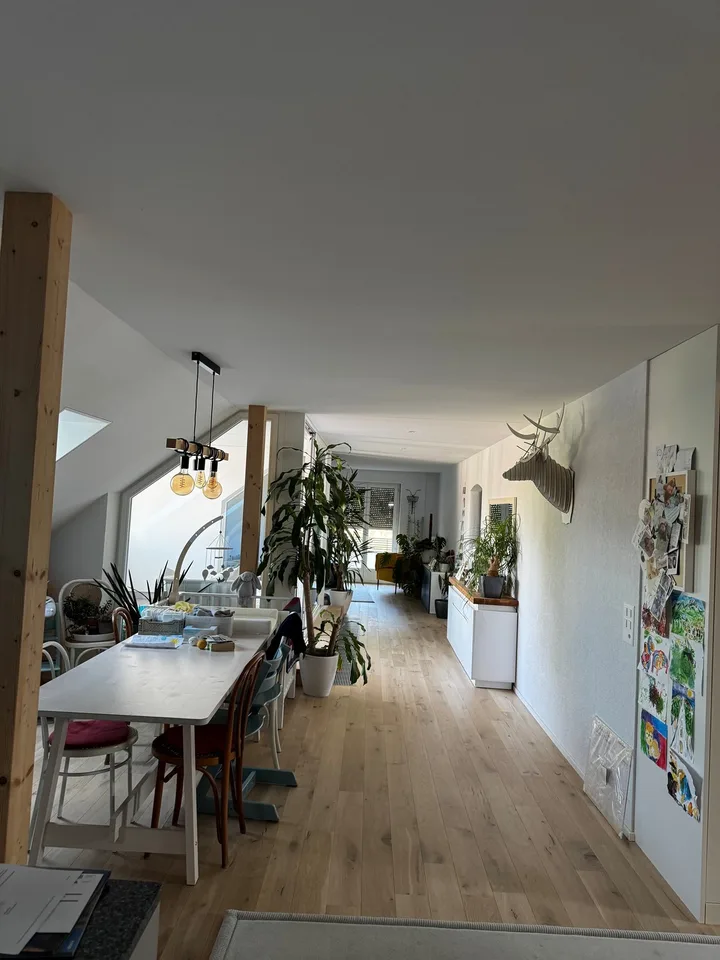 Helle und grosszügige 4.5-Zimmer-Wohnung in Bern zur befristeten Untermiete