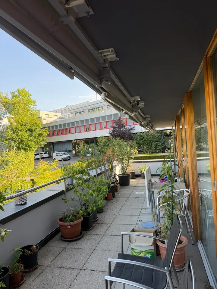 Moderne 3.5-Zimmer-Wohnung mit 26 m² Terrasse