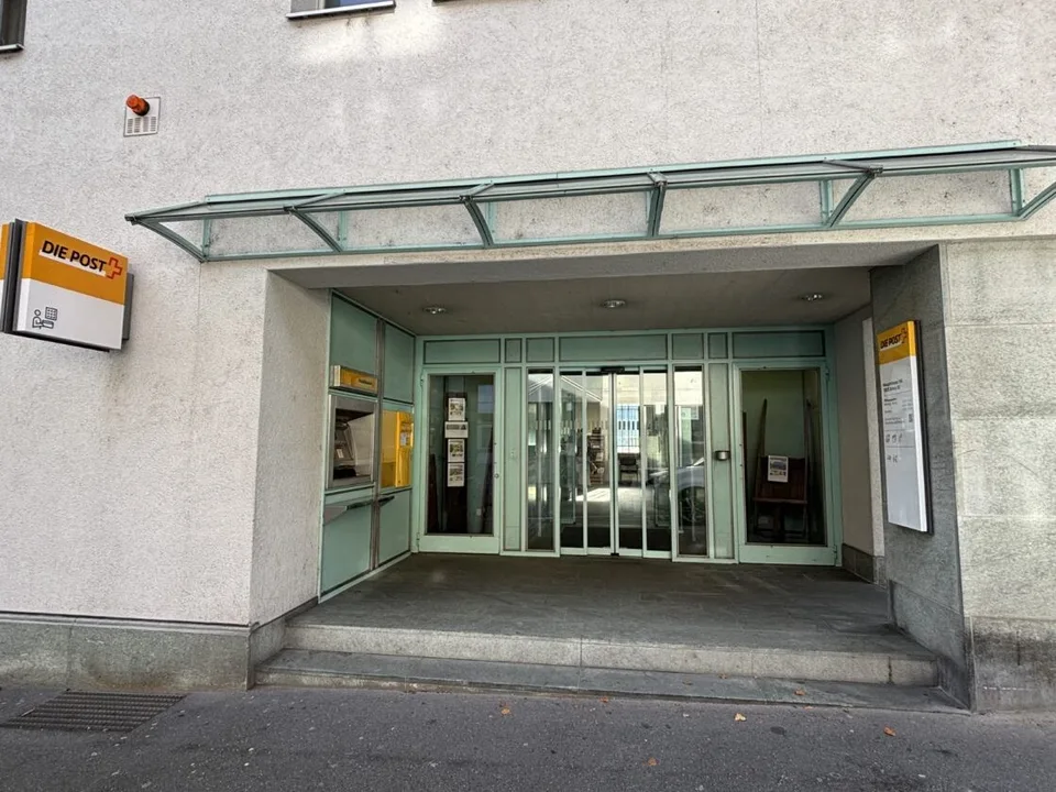Beste Lage: Top Geschäftslokal in Brienz