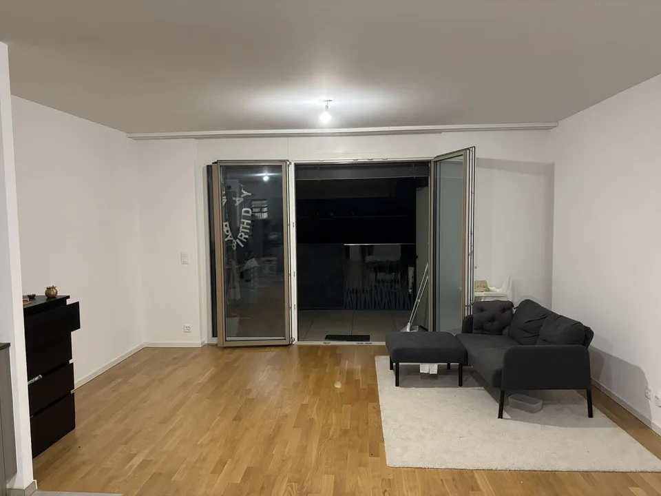 Transfer of lease- 1.5 room
