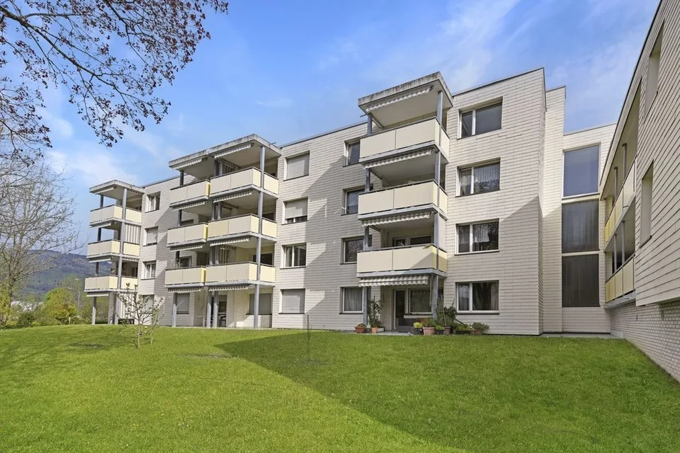 Kleinwohnung mit Gartensitzplatz in gepflegter Liegenschaft